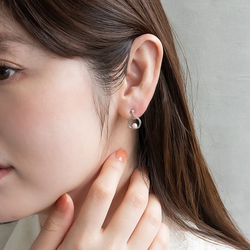 Pearl Ring Drop Clip Ons